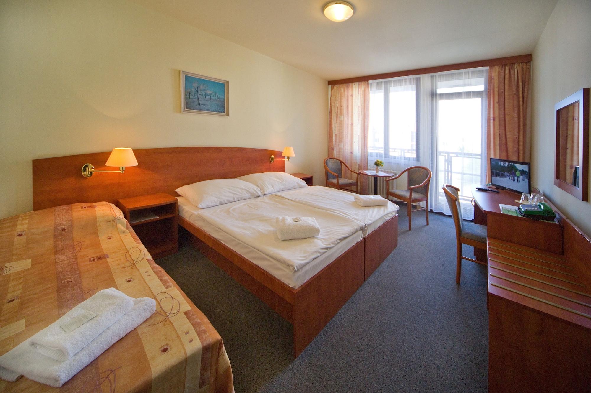 Hotel Krystal Prague Ngoại thất bức ảnh