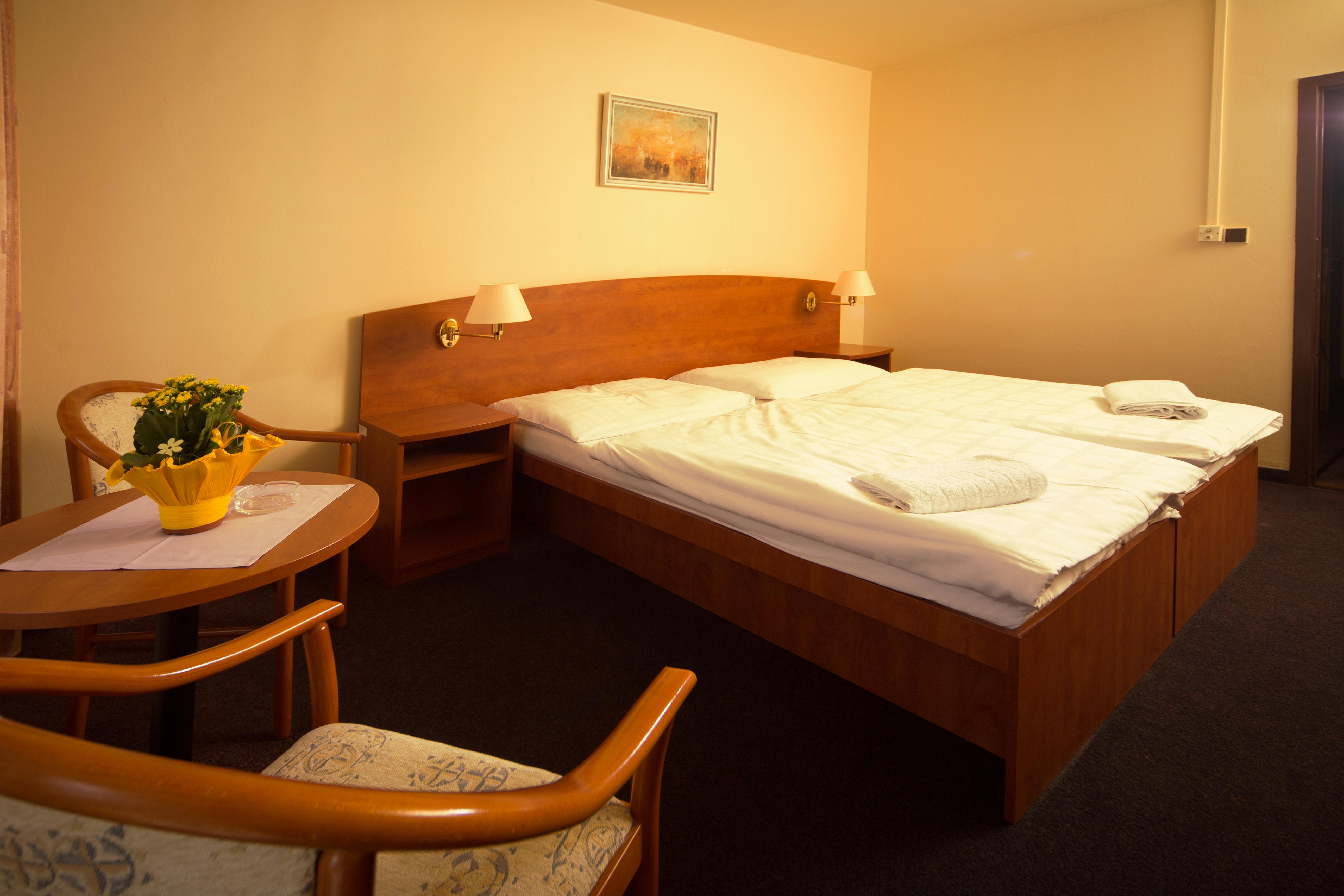 Hotel Krystal Prague Ngoại thất bức ảnh