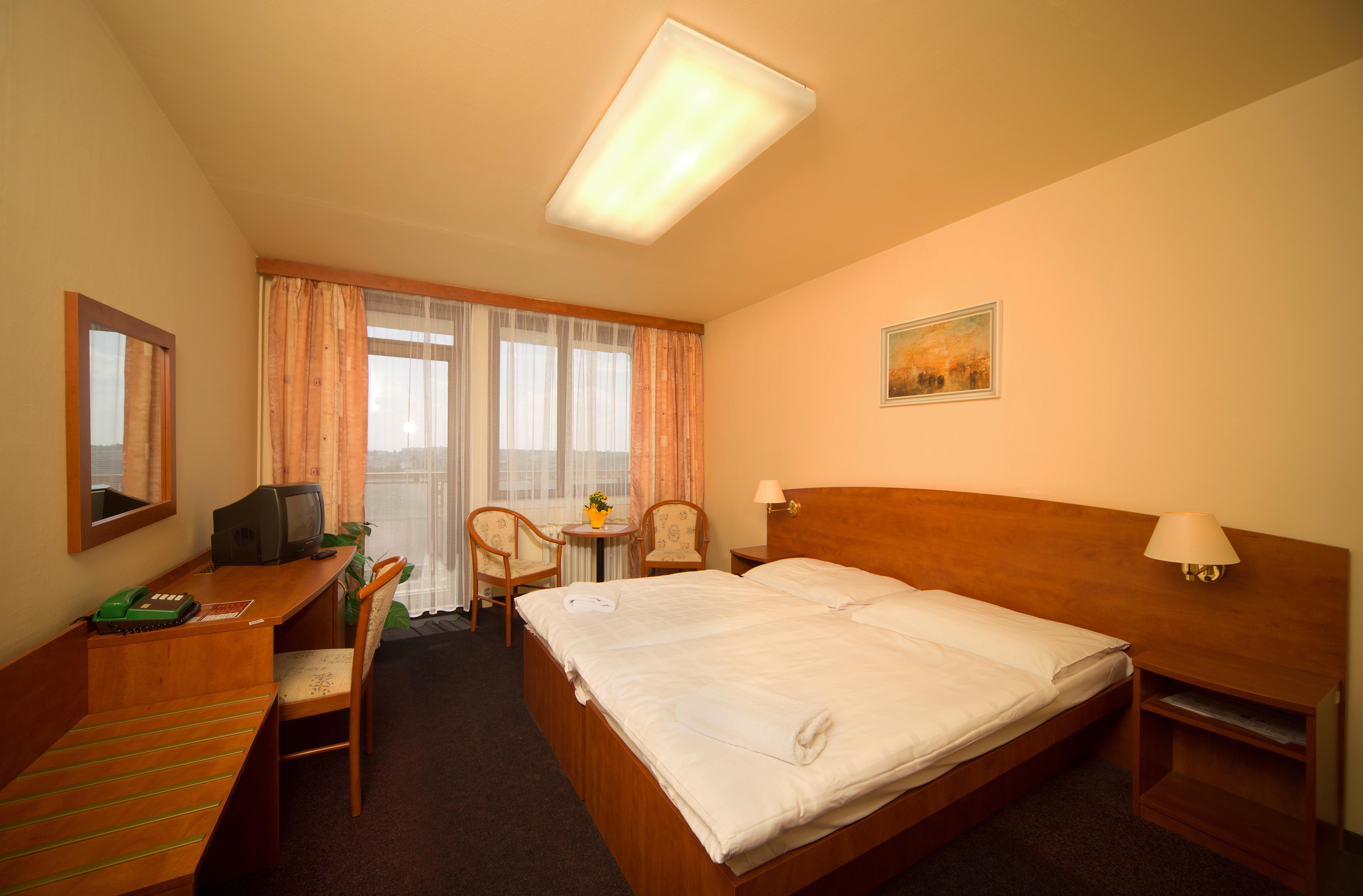 Hotel Krystal Prague Ngoại thất bức ảnh