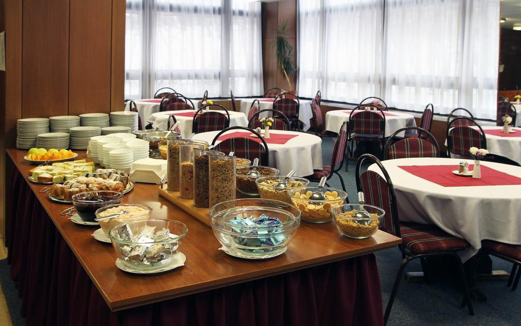 Hotel Krystal Prague Ngoại thất bức ảnh