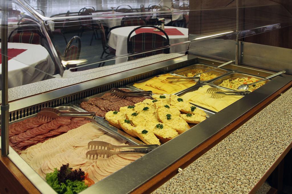 Hotel Krystal Prague Ngoại thất bức ảnh