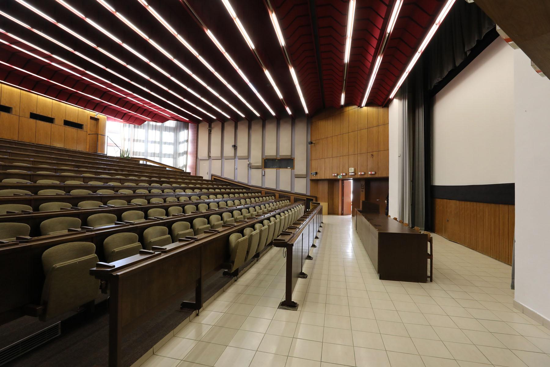 Hotel Krystal Prague Ngoại thất bức ảnh