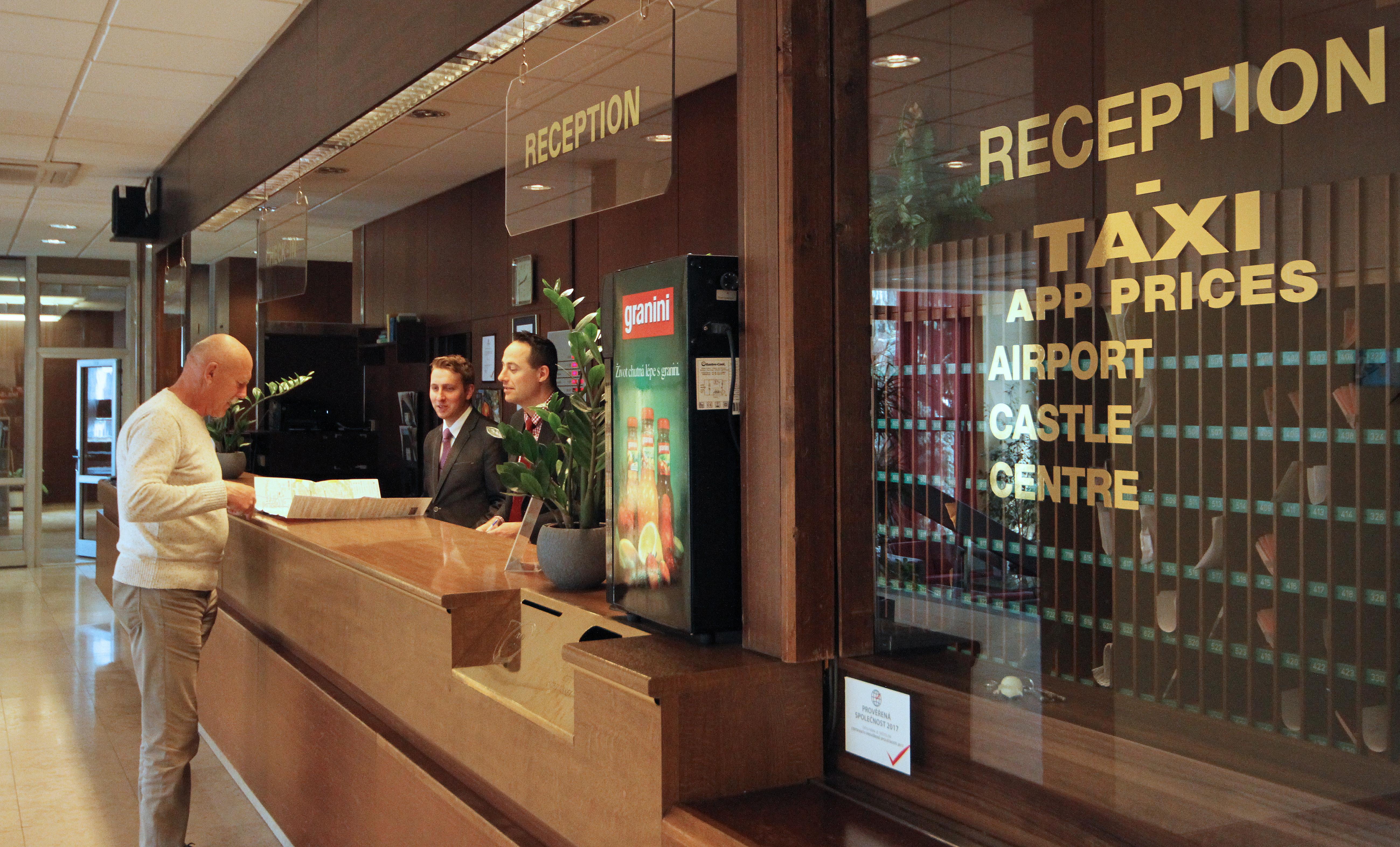 Hotel Krystal Prague Ngoại thất bức ảnh