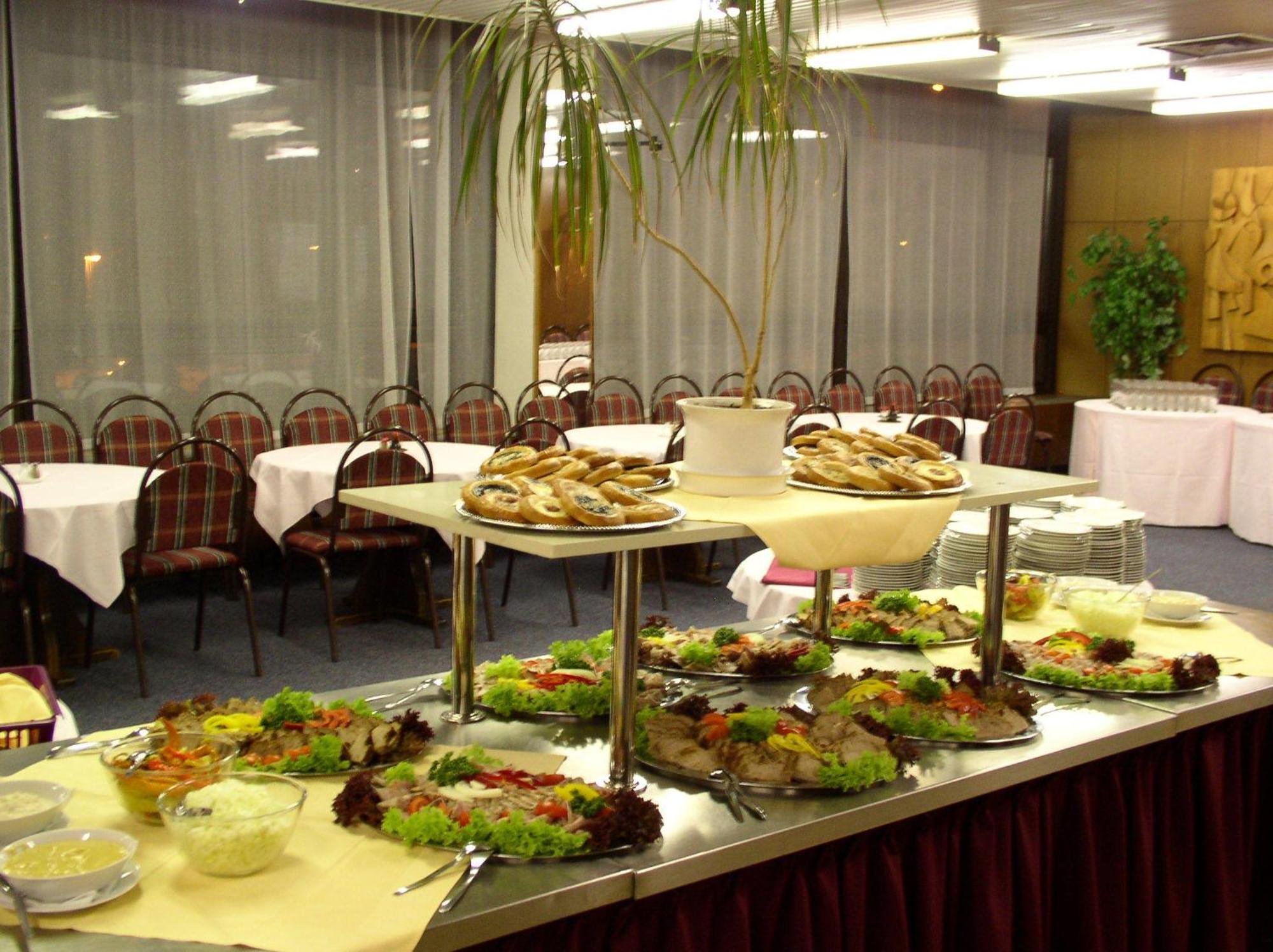 Hotel Krystal Prague Ngoại thất bức ảnh